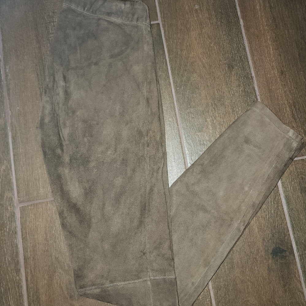 Elie Tahari genuine suede brown leggings